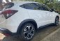 White Honda Hr-V 2019 for sale in Automatic-1