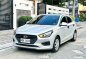 Selling White Hyundai Reina 2019 in Pasig-0
