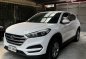 White Hyundai Tucson 2019 for sale in Automatic-1
