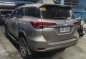 Selling White Toyota Fortuner 2017 in Manila-5