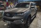 Selling White Toyota Fortuner 2017 in Manila-2