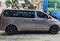 Selling White Hyundai Starex 2016 in Manila-6