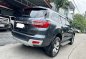 Selling White Ford Everest 2016 in Bacoor-2