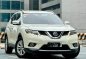 Selling White Nissan X-Trail 2015 in Makati-0