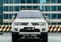 Selling White Mitsubishi Montero 2010 in Makati-1