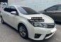 White Toyota Corolla altis 2015 for sale in Mandaue-0