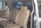 Sell White 2009 Hyundai Starex in Guiguinto-8