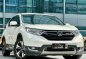 Sell White 2018 Honda Cr-V in Makati-0