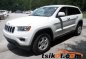 White Jeep Grand Cherokee 2014 SUV / MPV for sale in Manila-5