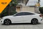 Silver Honda Civic 2018 for sale in Automatic-4