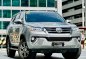 White Toyota Fortuner 2017 for sale in Makati-2