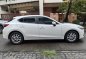 Selling White Mazda 3 2018 in Parañaque-5