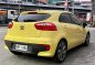Yellow Kia Rio 2016 for sale in Automatic-5