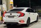 Selling White Honda Civic 2019 in Manila-5