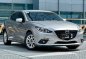 Selling White Mazda 3 2016 in Makati-0