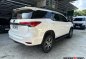 Selling White Toyota Fortuner 2017 in Quezon City-5