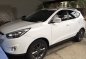 Selling White Hyundai Tucson 2016 in Taguig-0