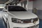 Sell White 2016 Volkswagen Jetta in Pasig-2