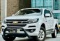 White Chevrolet Colorado 2017 for sale in Makati-2