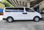 White Hyundai Starex 2017 for sale in Manual-8