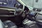 White Honda Cr-V 2018 for sale in Automatic-4