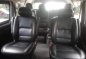 Selling White Toyota Hiace Super Grandia 2015 in Quezon City-8