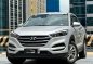 Selling White Hyundai Tucson 2016 in Makati-1