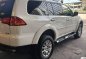 Selling White Mitsubishi Montero sport 2010 in Manila-2