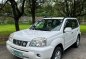 White Nissan X-Trail 2009 for sale in Automatic-1