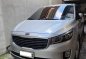 White Kia Carnival 2017 for sale in Automatic-0