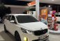 White Kia Carnival 2016 for sale in Automatic-0