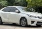 White Toyota Corolla altis 2015 for sale in Las Piñas-1