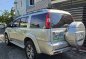 White Ford Everest 2013 for sale in Automatic-3