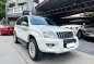 Selling White Toyota Prado 2004 in Bacoor-1