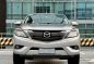 Selling White Mazda Bt-50 2019 in Makati-3