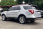 White Ford Explorer 2017 for sale in Manila-5