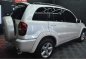 Pearl White Toyota Rav4 2004 for sale in Automatic-3