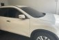 Pearl White Nissan X-Trail 2015 for sale in Automatic-3