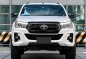 Selling White Toyota Hilux 2019 in Makati-1