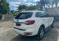 Selling White Ford Everest 2017 in Manila-6