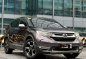 Selling White Honda Cr-V 2018 in Makati-0