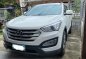 White Hyundai Santa Fe 2013 for sale in Automatic-0