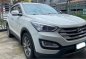 White Hyundai Santa Fe 2013 for sale in Automatic-1