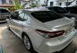 Selling Pearl White Toyota Camry 2019 in Pasig-4