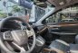 Sell Pearl White 2018 Honda Cr-V in Manila-6