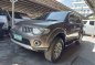 Selling White Mitsubishi Montero 2012 in Pasay-7