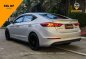 Selling Silver Hyundai Elantra 2018 in Manila-4