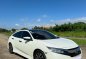 Selling Pearl White Honda Civic 2017 in Malabon-1