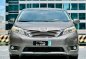 Selling White Toyota Sienna 2011 in Makati-0