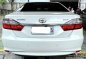 Pearl White Toyota Camry 2017 for sale in Pasig-2